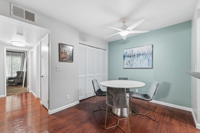 Building Photo - 7135 Firmament Ave