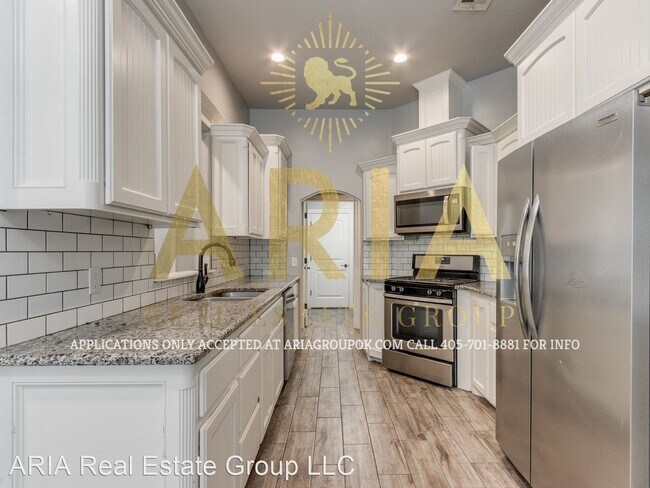 Building Photo - 3 br, 2 bath House - 948 Fox Run Ln.