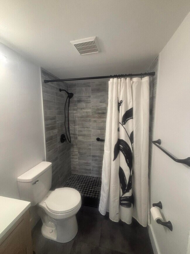 Building Photo - 4941 Sable Pine Cir