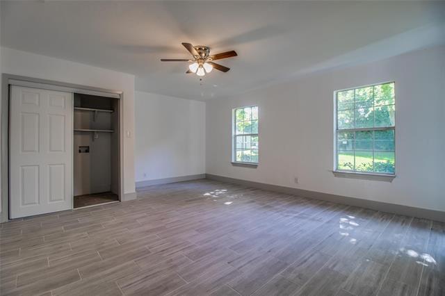 Building Photo - 702 Ridgedale Dr