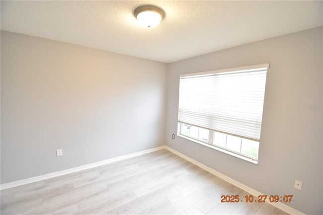 Building Photo - 8806 Cameron Crest Dr