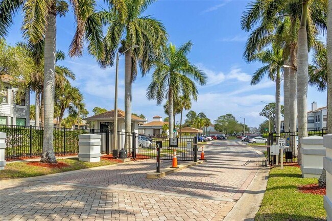 Building Photo - 1918 Pelican Landing Blvd
