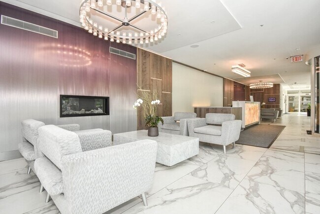 Building Photo - 12-12 Museum Way