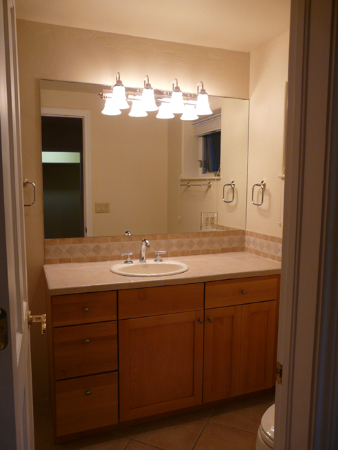 Bathroom & Sink - 46 Heather Ln