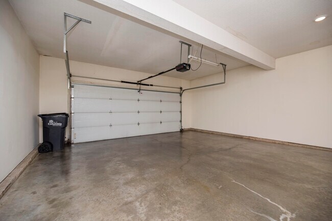 Building Photo - 3508 Berkshire