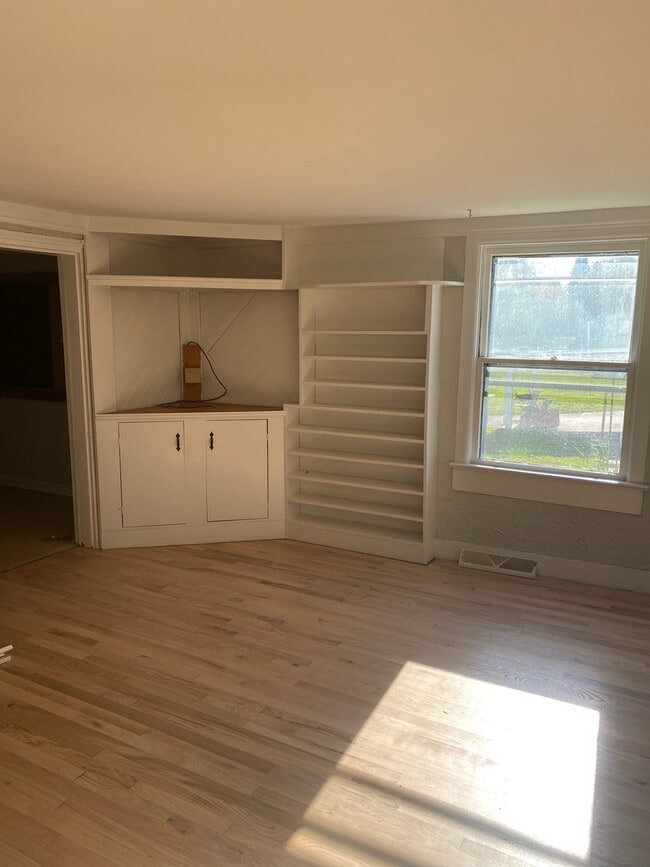 Building Photo - 424 Washington Ave