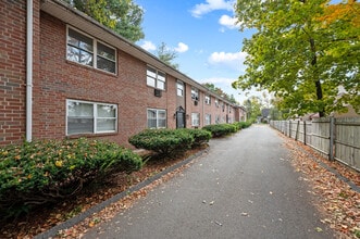 Building Photo - 106 Central Ave