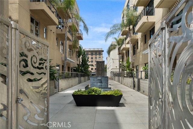 Building Photo - 133 The