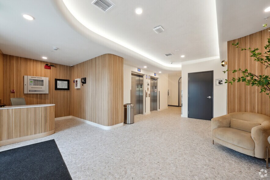 Lobby - The Amara