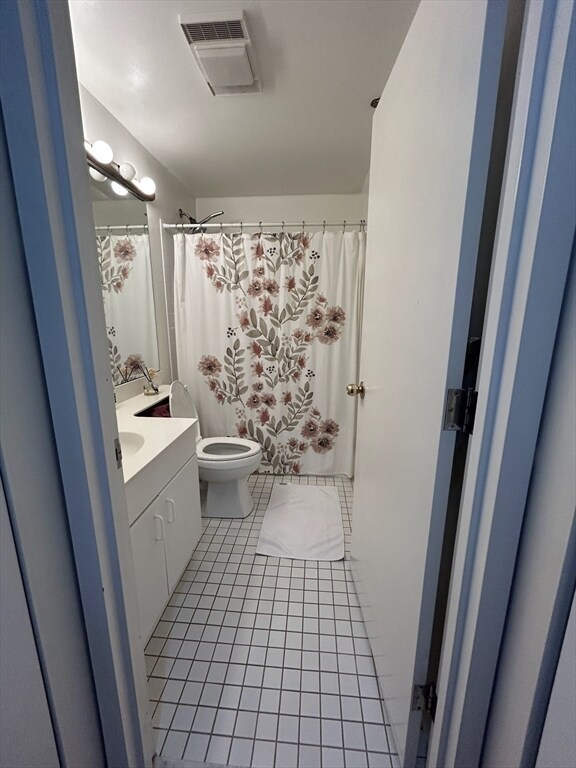 Building Photo - 950 Massachusetts Ave