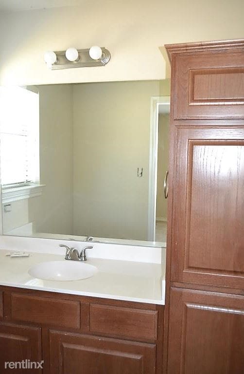 Building Photo - 3 br, 3.5 bath Duplex - Teal Duplexes 2500