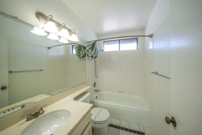 Building Photo - 4394 Mistral Pl
