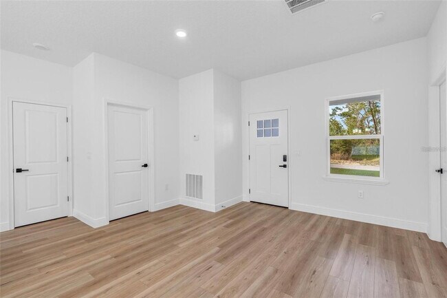 Building Photo - 4411 SW 172nd Street Rd