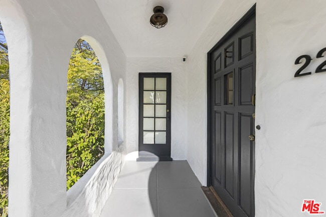 Building Photo - 2226 Princeton Ave