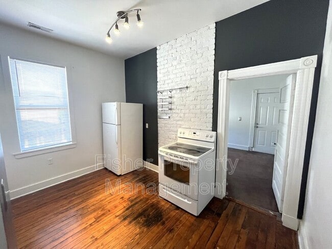 Building Photo - 509 N 30th St