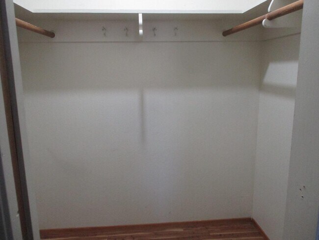 Building Photo - 757 Gary St