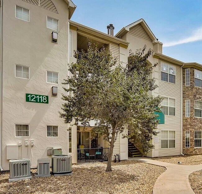 Building Photo - 12118 W Dorado Pl
