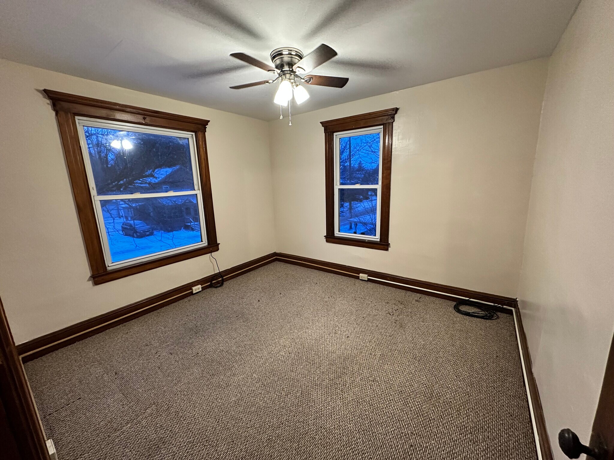 Building Photo - 17 Washington St