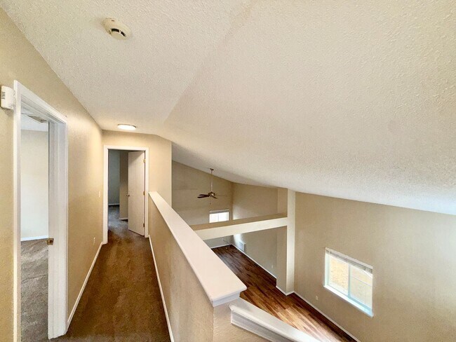 Building Photo - 6050 Emma Ln