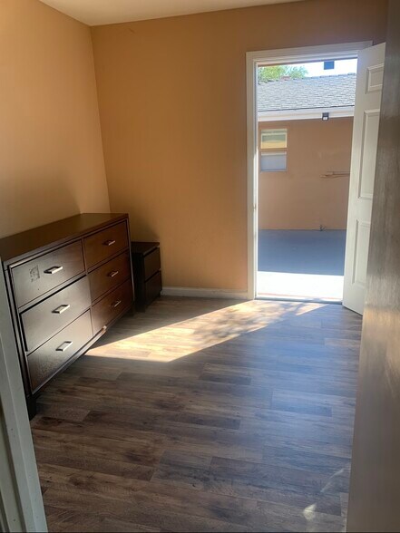 Building Photo - 3856 Lassen Dr
