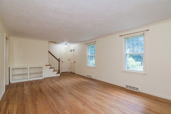 Building Photo - 78 Melwood Ave