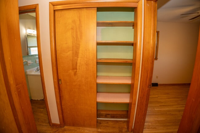 Building Photo - 710 Jackson St