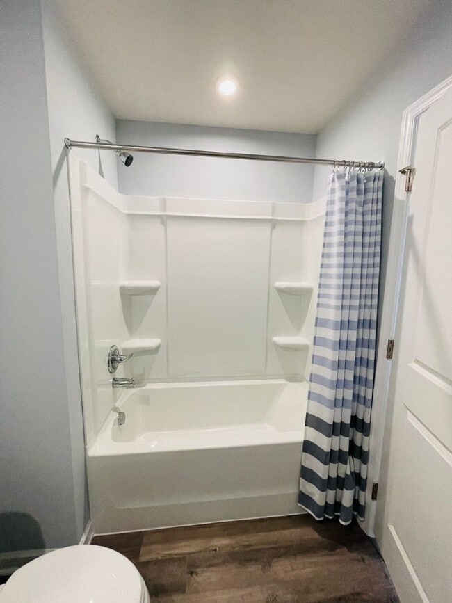 Building Photo - Single Family Home for Rent in Cobblers Va...