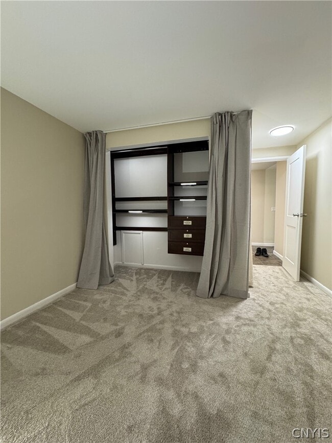 Building Photo - 44 Watertree Dr