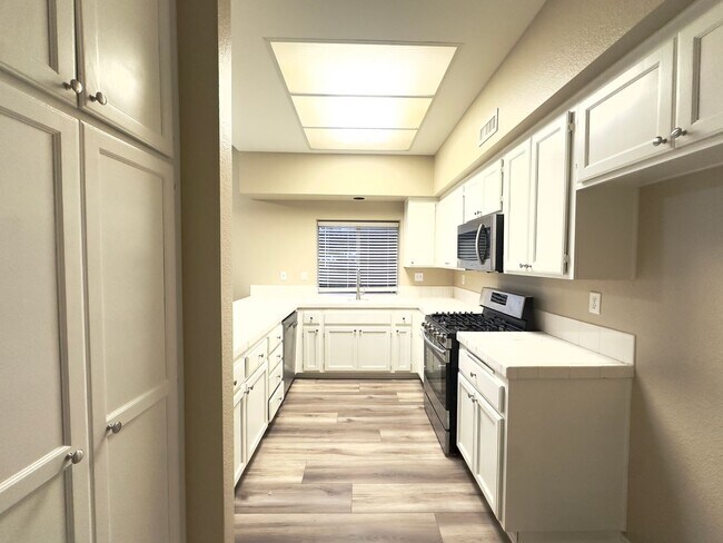 Building Photo - Single Story Home For Rent In Temecula