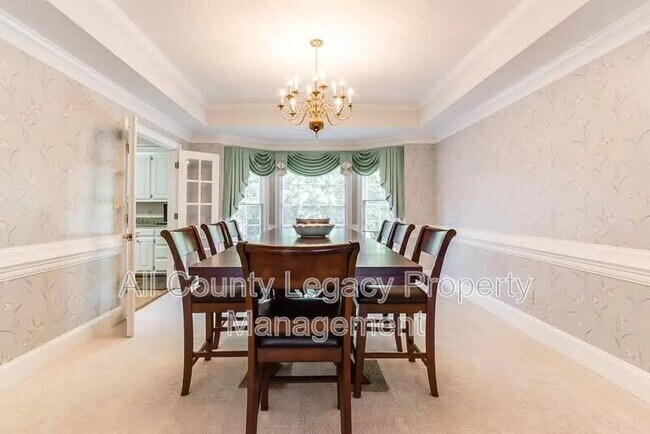 Building Photo - 2541 Berwick Walk