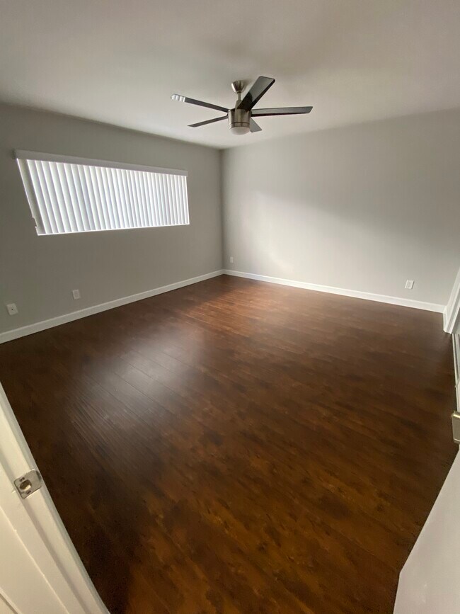 Bedroom - 3400 Greenfield Ave
