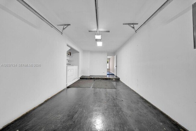 Building Photo - 11351 SW 63rd Terrace