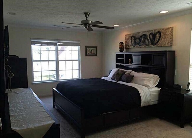 Building Photo - 14 Peppermint Way, Hampton - Available 6/1...