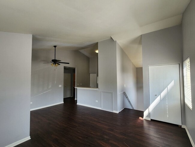 Building Photo - 2023 Silverstone Dr