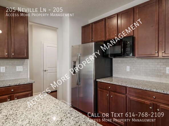 Building Photo - 205 Neville Ln