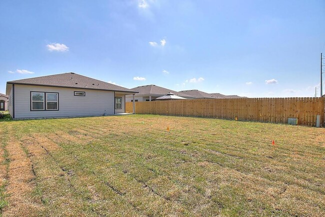 Building Photo - 7522 Sable Creek Dr