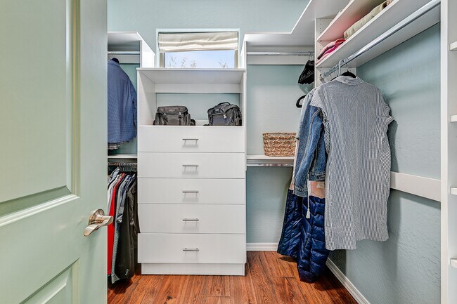 Building Photo - 10349 E Tumbleweed Ave