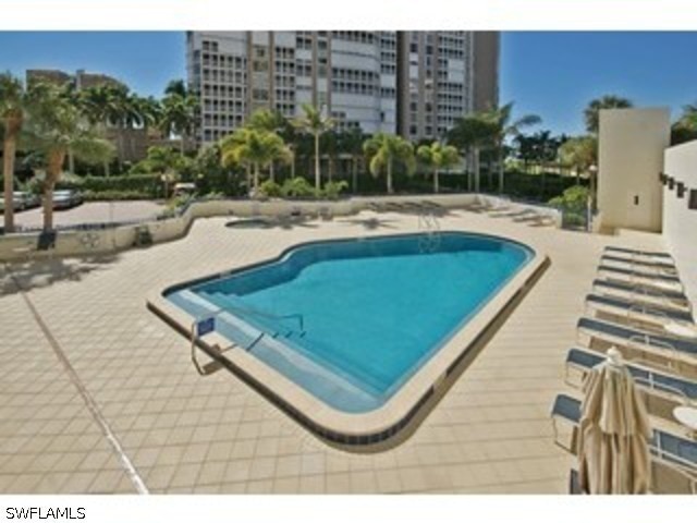 Building Photo - 4451 Gulf Shore Blvd N