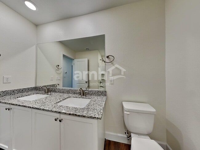 Building Photo - 9282 Opal Bay Ct