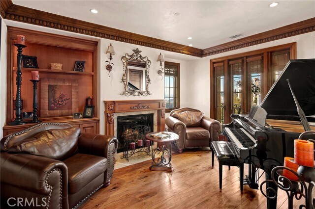 Building Photo - 20 Le Conte
