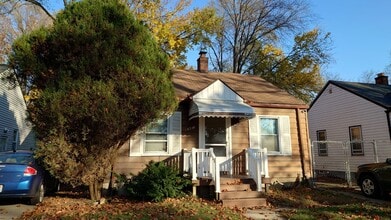 Building Photo - 19330 Glastonbury Rd