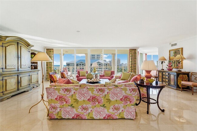 Building Photo - 430 Grand Bay Dr