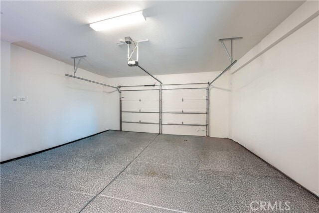 Building Photo - 217 Chorus