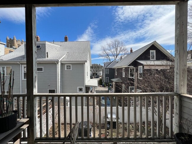 Building Photo - 21 Chandler St