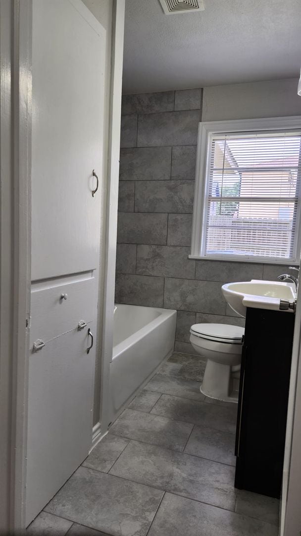 Building Photo - 5611 George Bush Dr