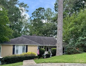 Building Photo - 4720 Shenandoah Ct