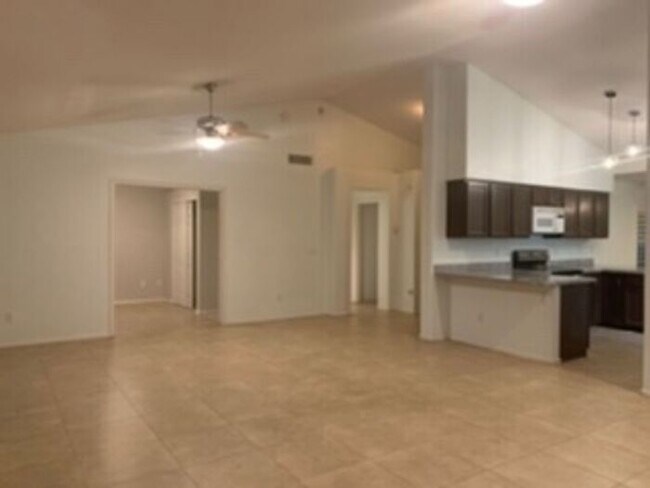 Building Photo - COMING SOON!! LOCATION! LOCATION! LOCATION! LOVELY 3 BEDROOM, 2.0 BATH SINGLE FAMILY HOME!