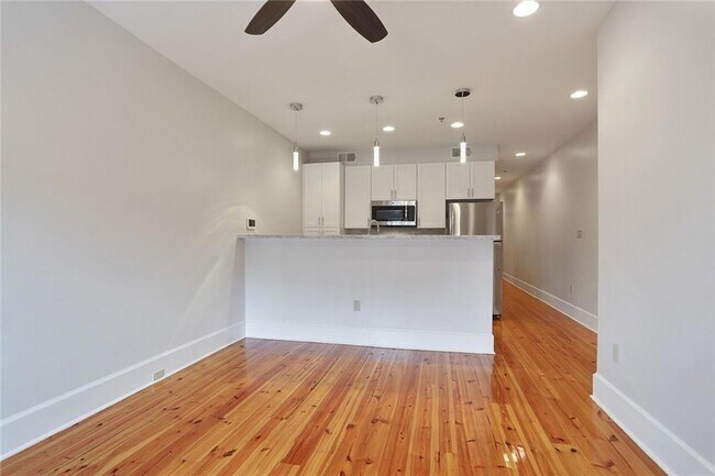 Building Photo - 1005 Decatur St