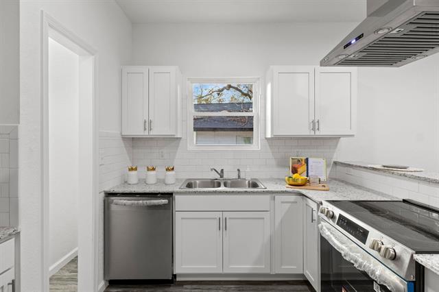 Building Photo - 836 Osceola St