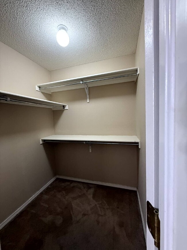 Building Photo - 14036 Volcanic Rock Dr